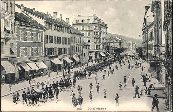 <p>Militärparade 1907 , Karte Top Zustand</p>