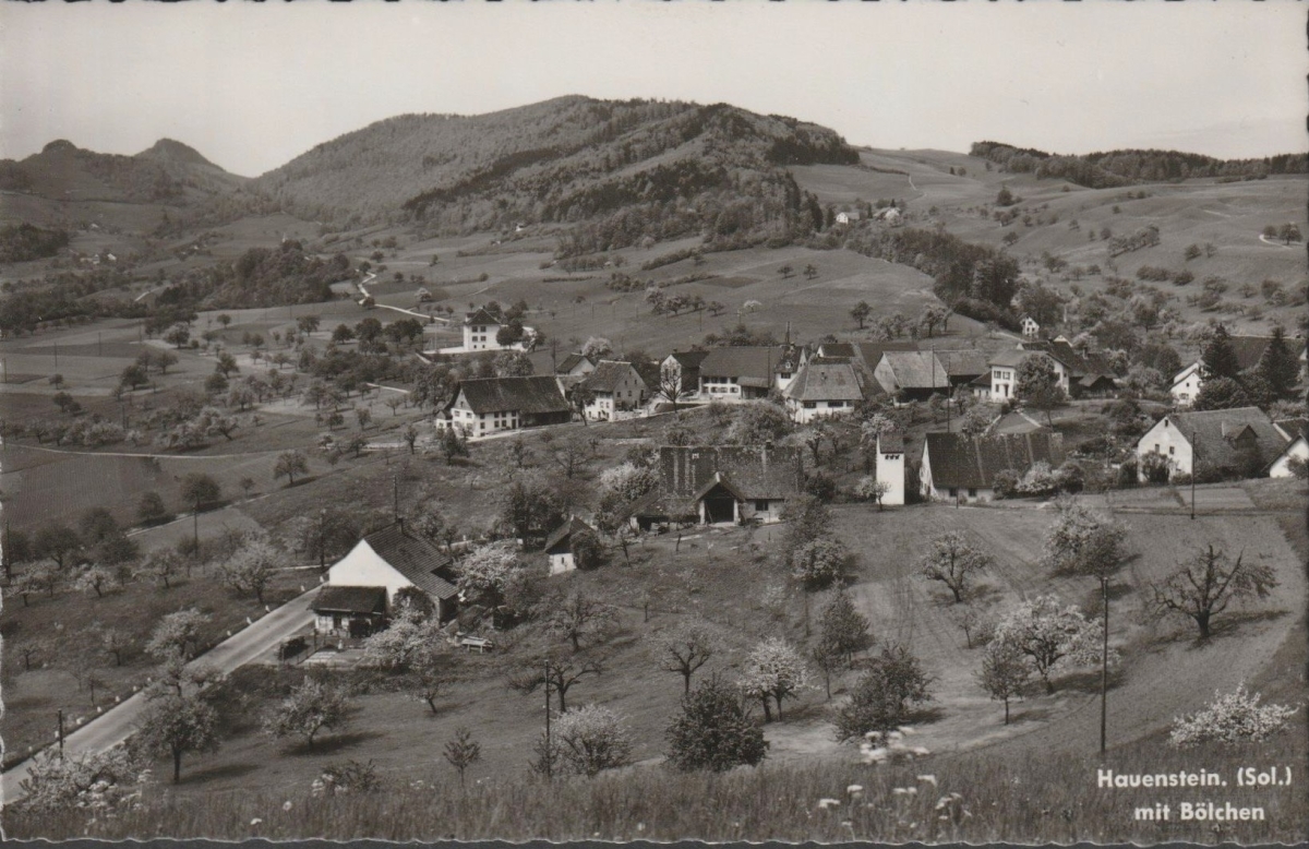 <p>Hauenstein-Ifenthal SO Ifenthal Flugaufnahme Nr.5511 , ca.1940 ,&nbsp; Karte Top Zustand ungelaufen&nbsp;</p>